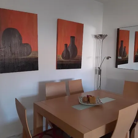 Apartament Heroes De Sostoa Apartment