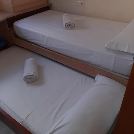 Apartament Heroes De Sostoa Málaga